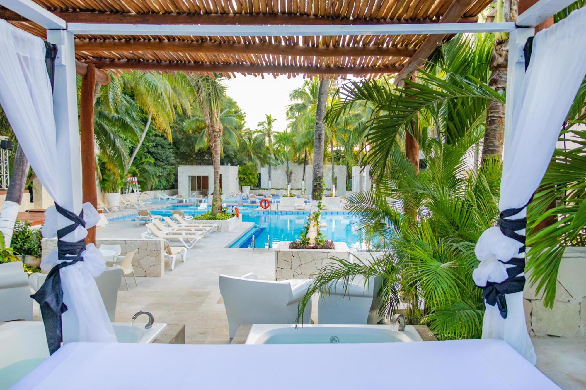 Oh! Cancun - The Urban Oasis & Beach Club (Adults Only) Екстер'єр фото